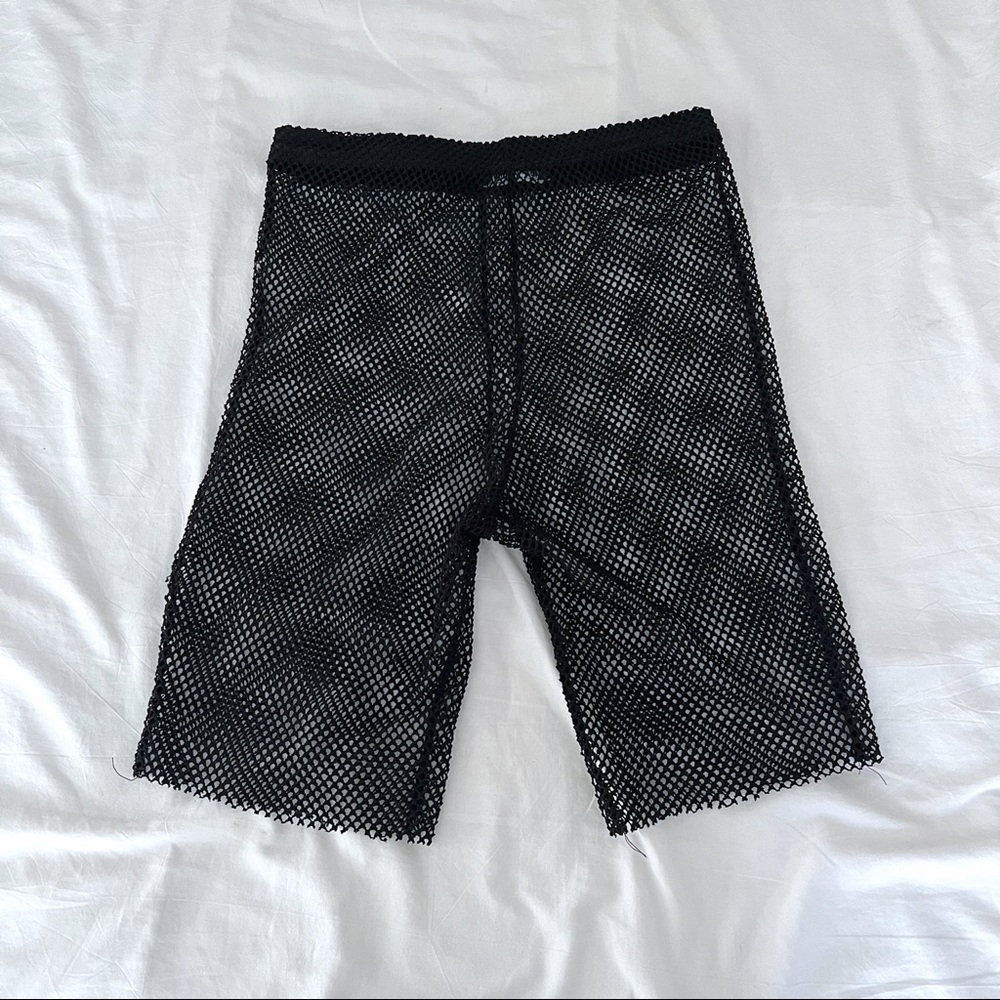 FASHION NOVA FISHNET SHORTS - Picture 2 of 2